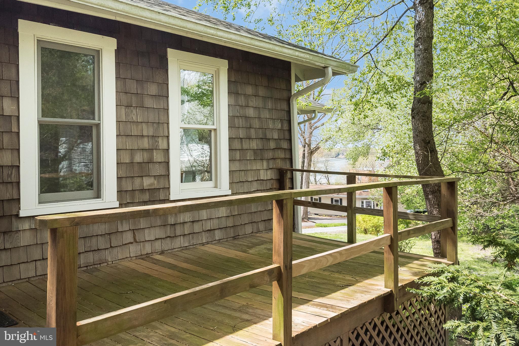 ROUND BAY - Residential