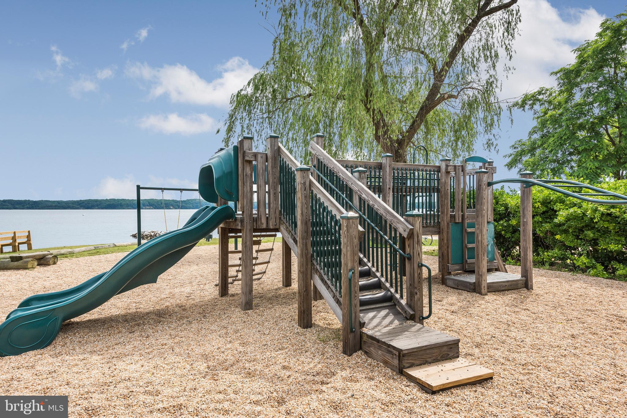 ROUND BAY - Residential