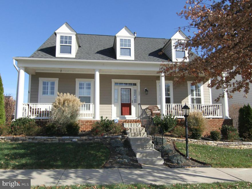 Must see this model-like contemporary 3-level home located in City's Premier neighborhood just minutes from historic downtown Fredericksburg, shopping & I-95. Professionally remodeled and decorated this home offers a long list of features and upgrades such as master suite retreat on main level,glowing 5"hickory floors throughout main level. Bamboo engineered floors on lower level & so much more...