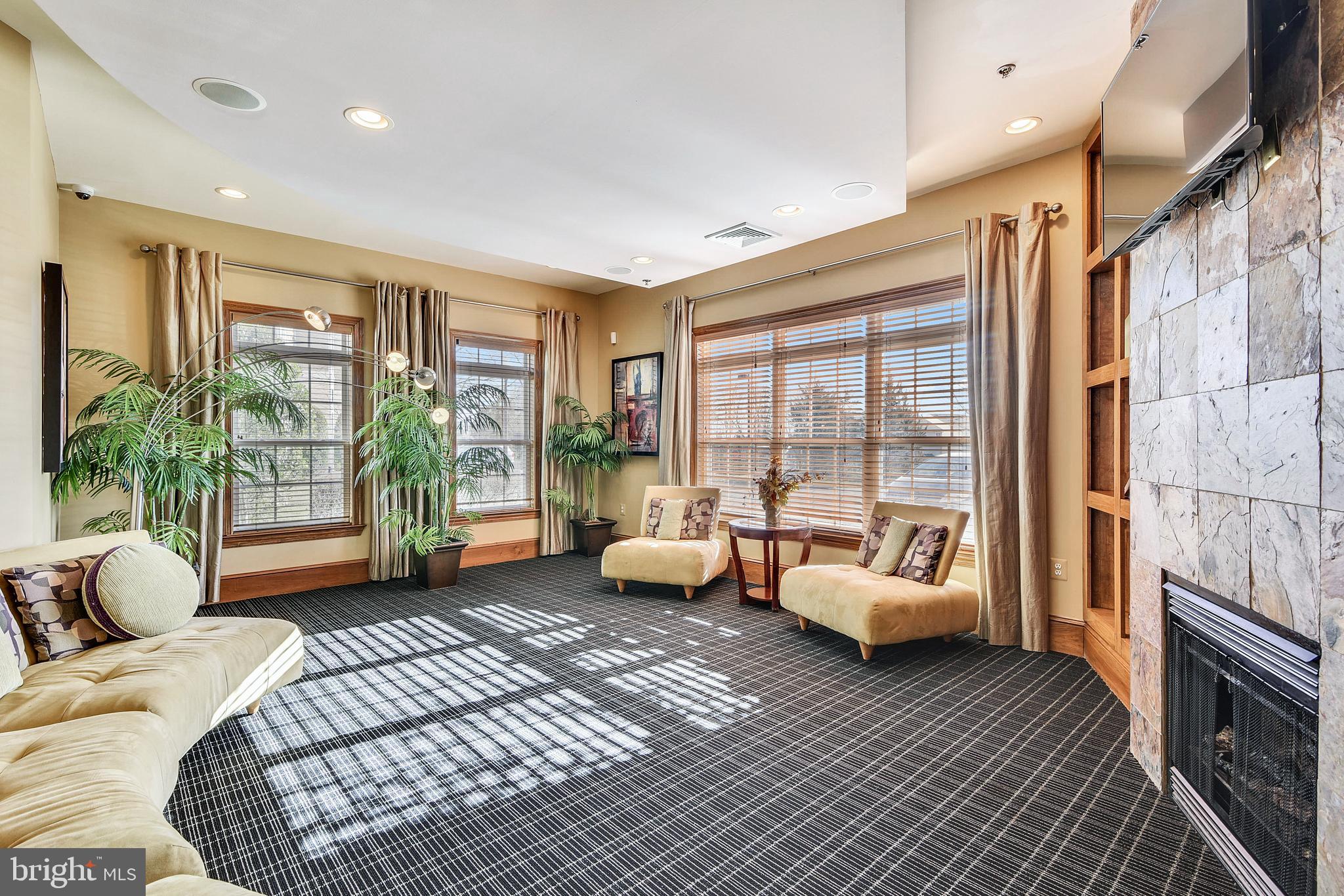 STRATFORD CLUB - Residential