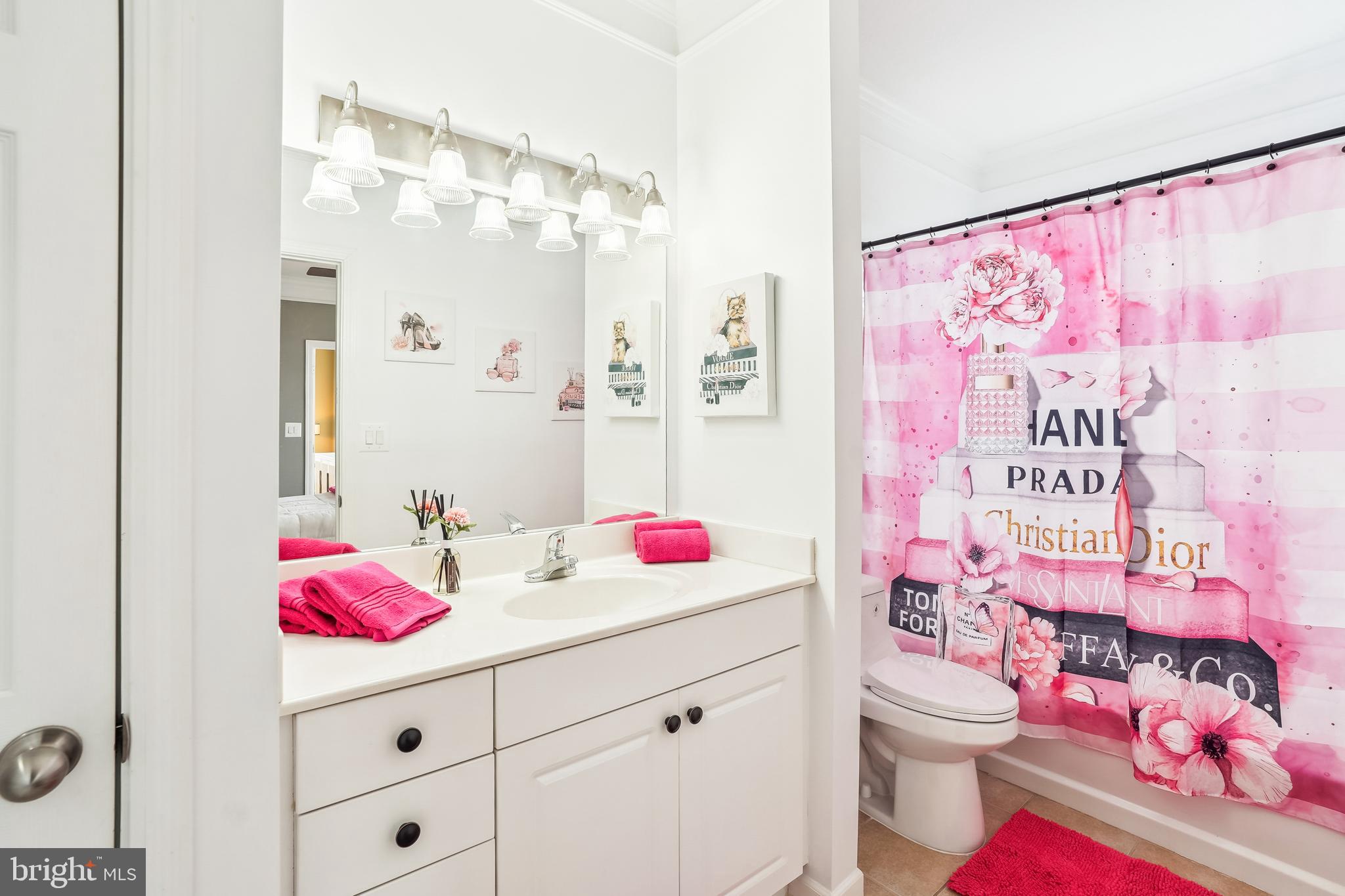 STRATFORD CLUB - Residential