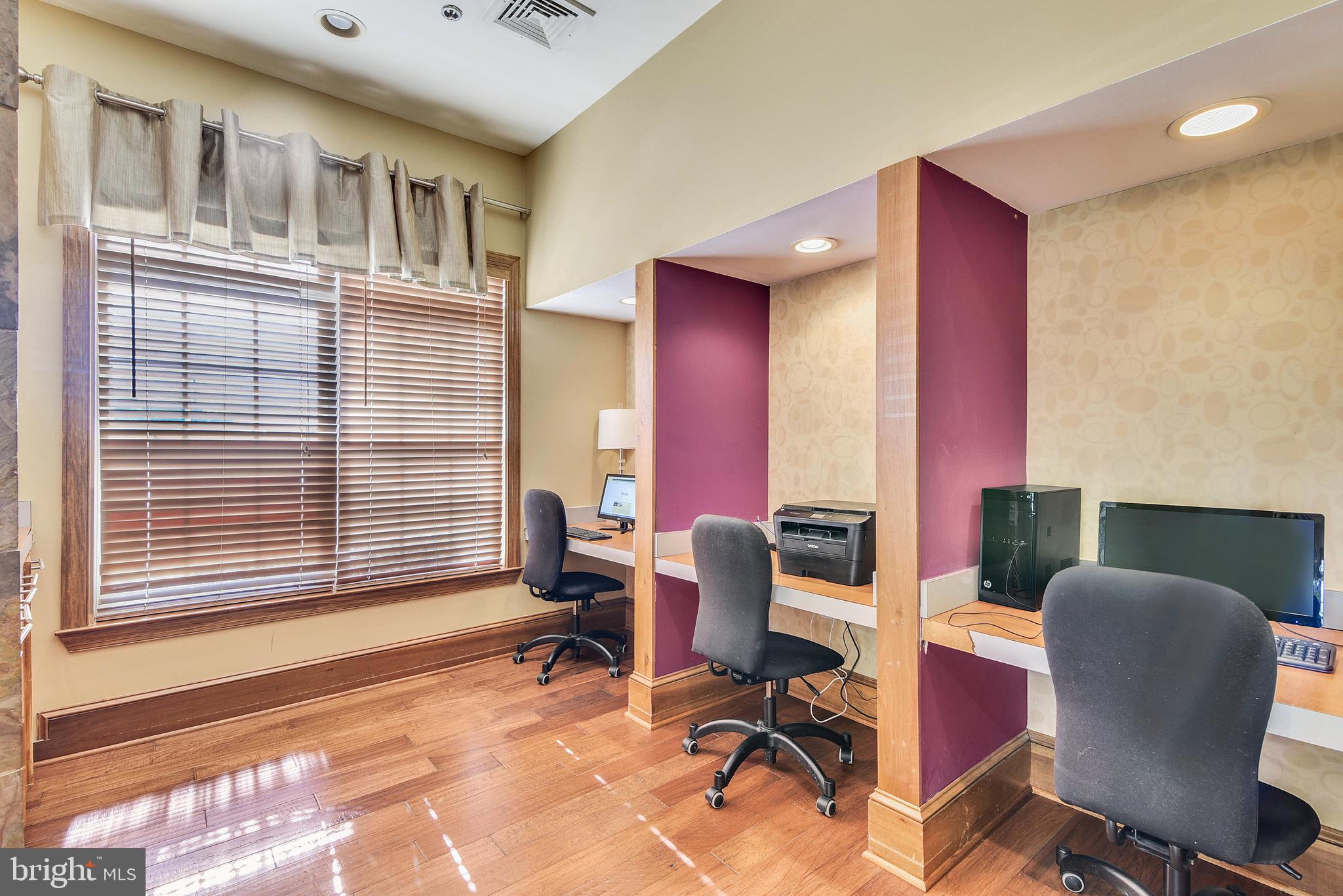 STRATFORD CLUB - Residential