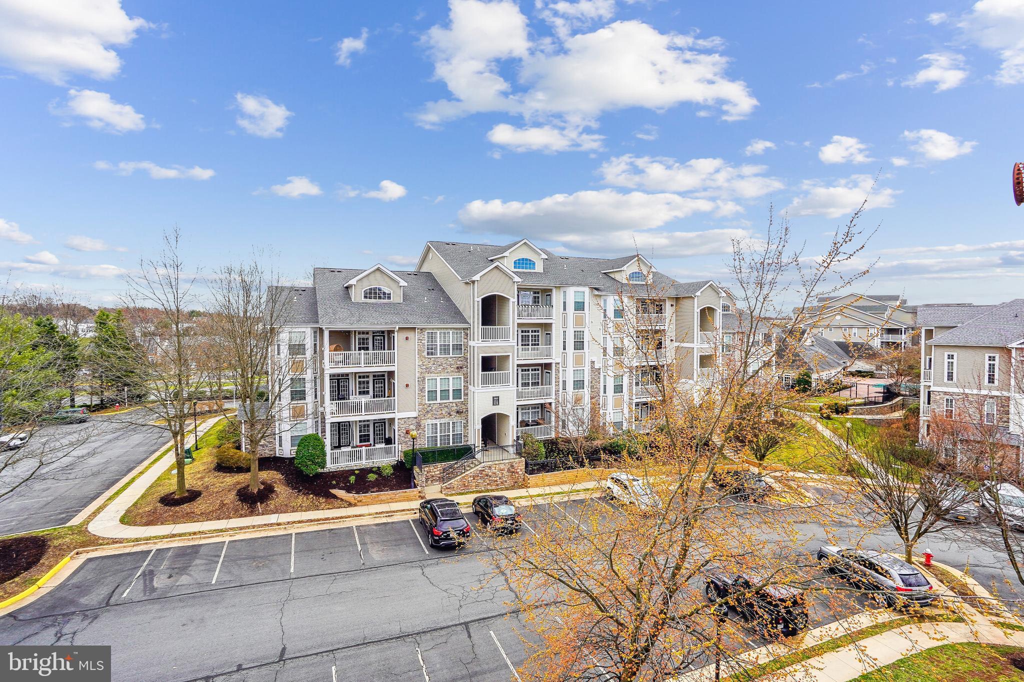 STRATFORD CLUB - Residential