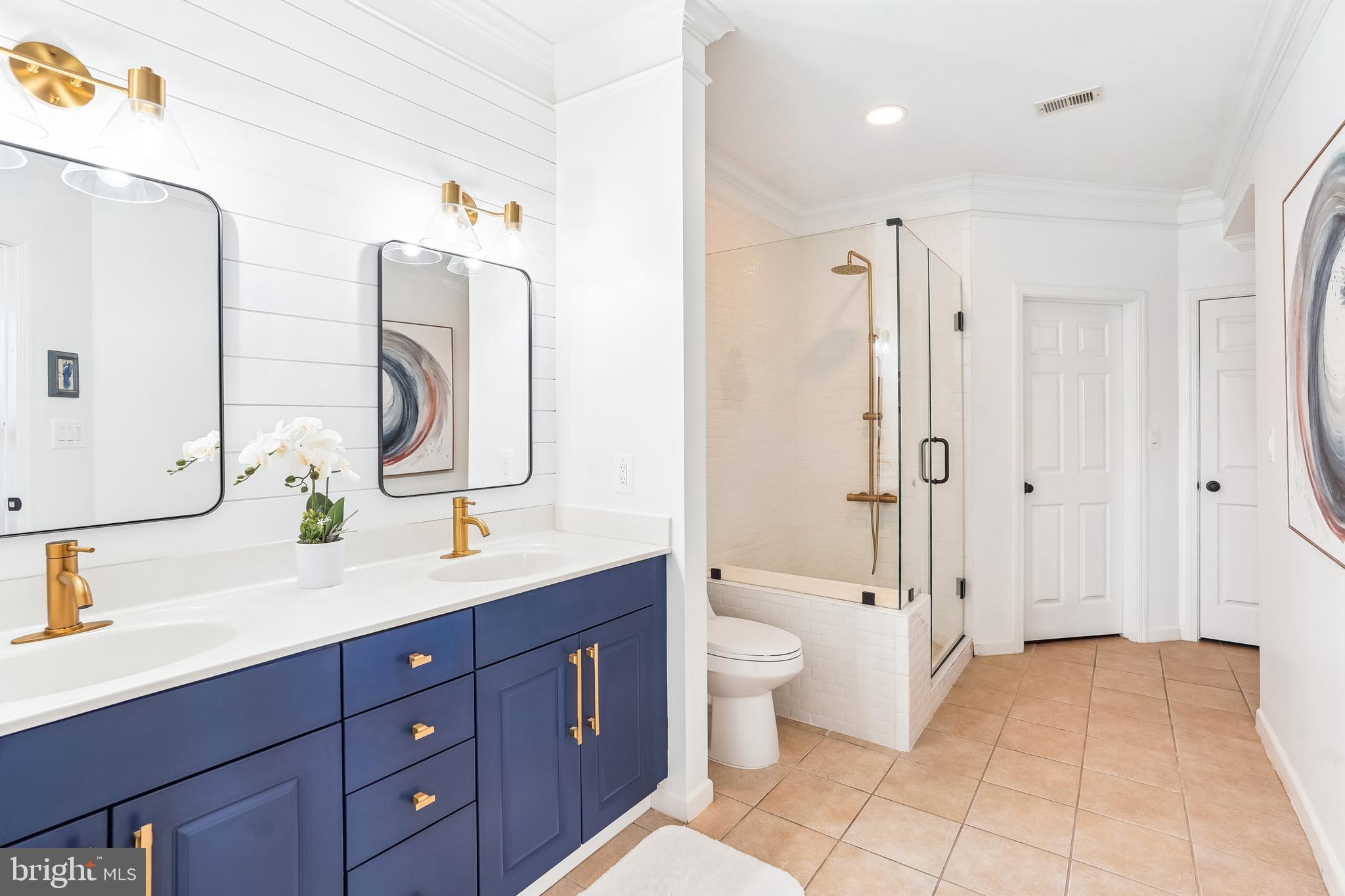 STRATFORD CLUB - Residential