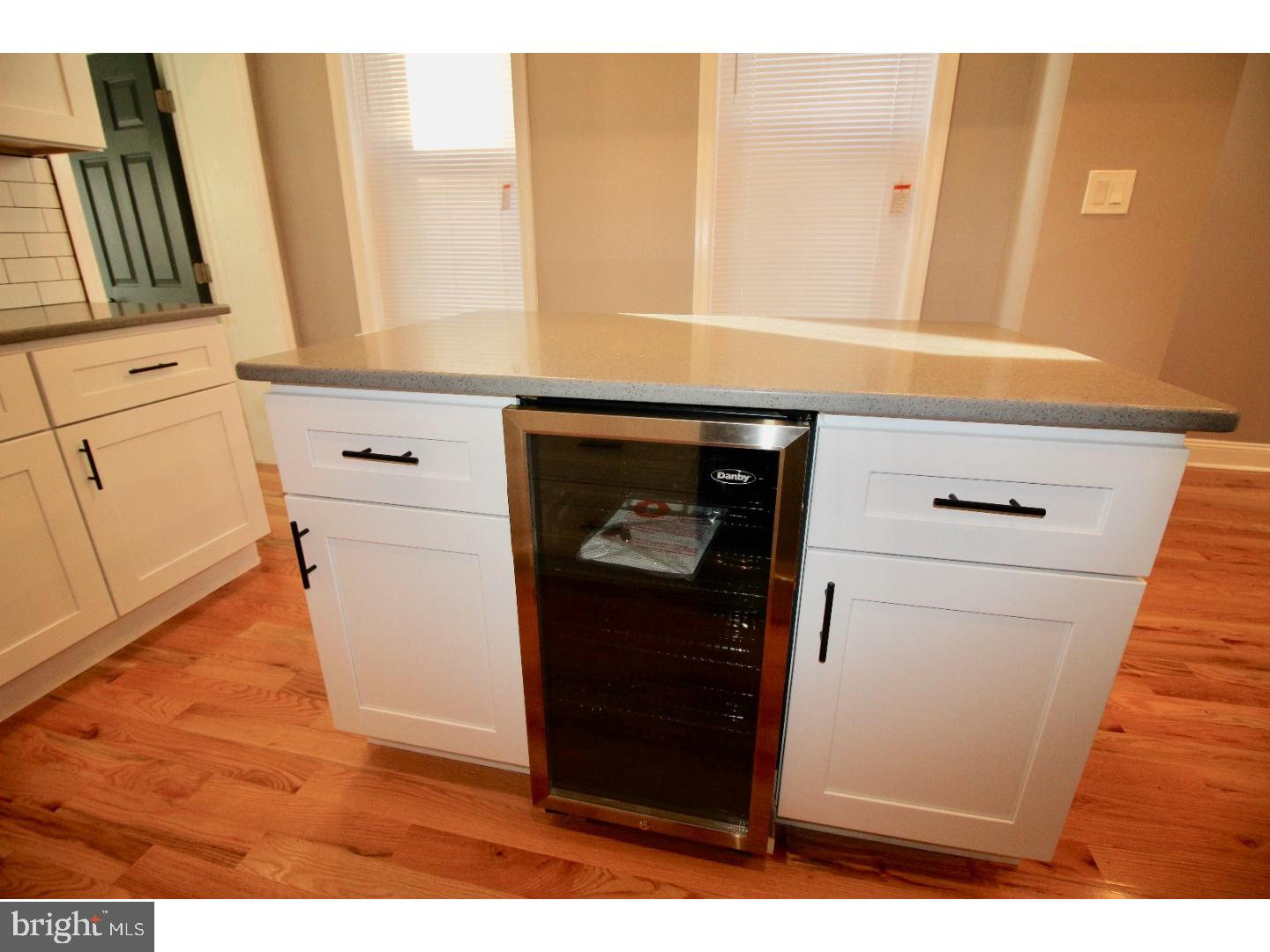 PORT RICHMOND - Residential