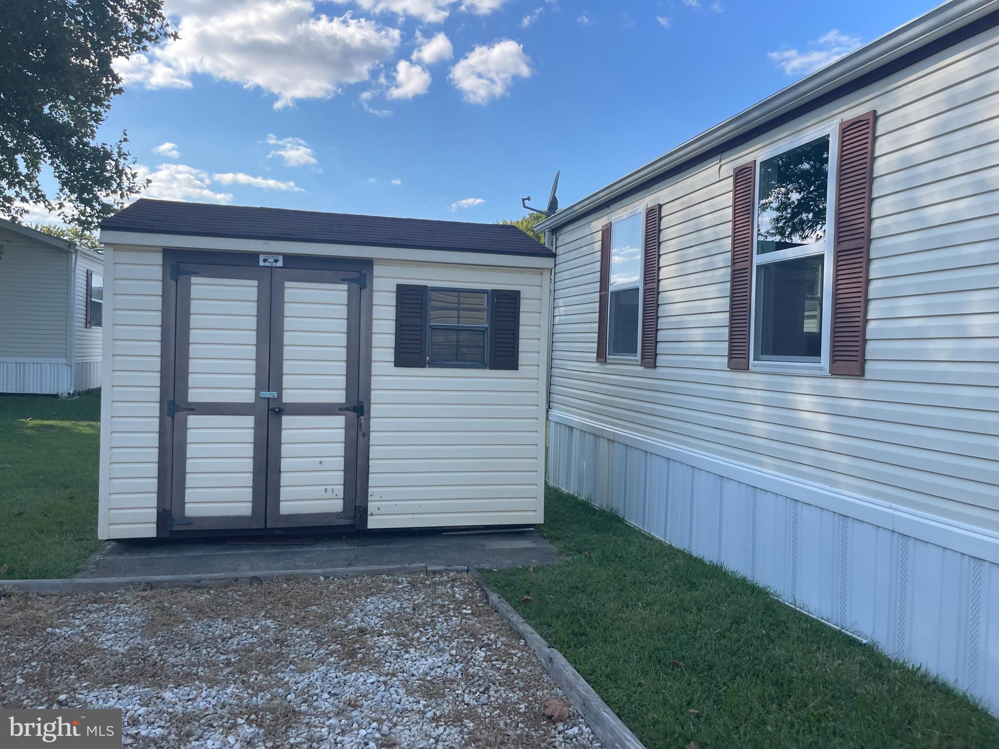 BRIARWOOD ESTATES - Residential