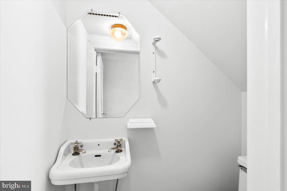 DOWNTOWN FREDERICK - Commercial Sale