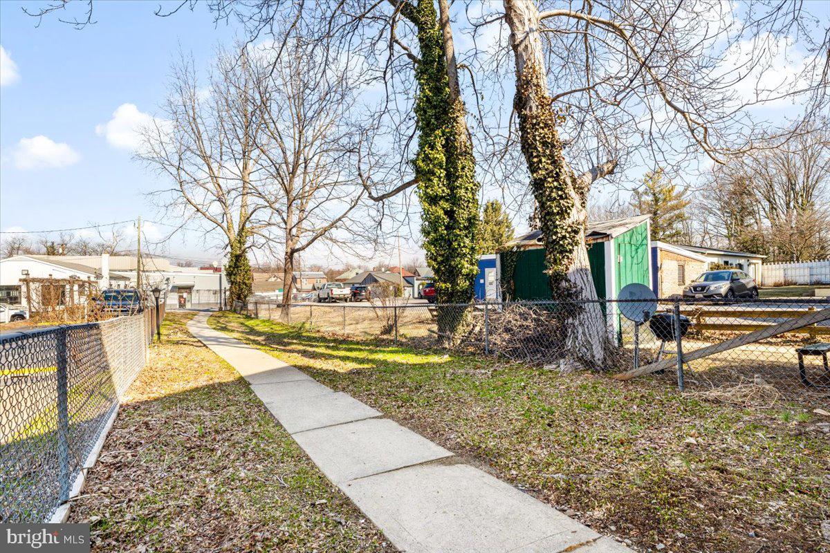 DOWNTOWN FREDERICK - Commercial Sale