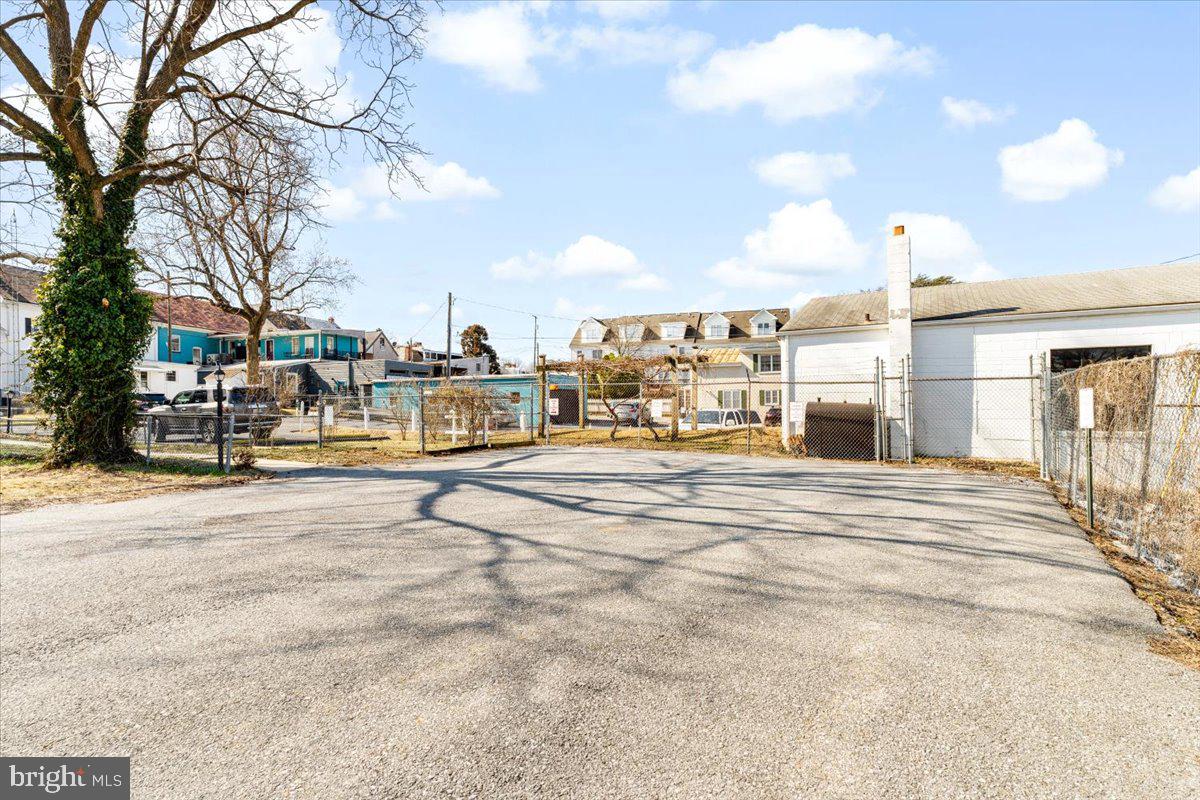 DOWNTOWN FREDERICK - Commercial Sale