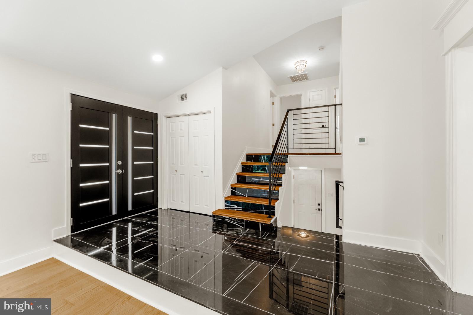 MT AIRY (WEST) - Residential