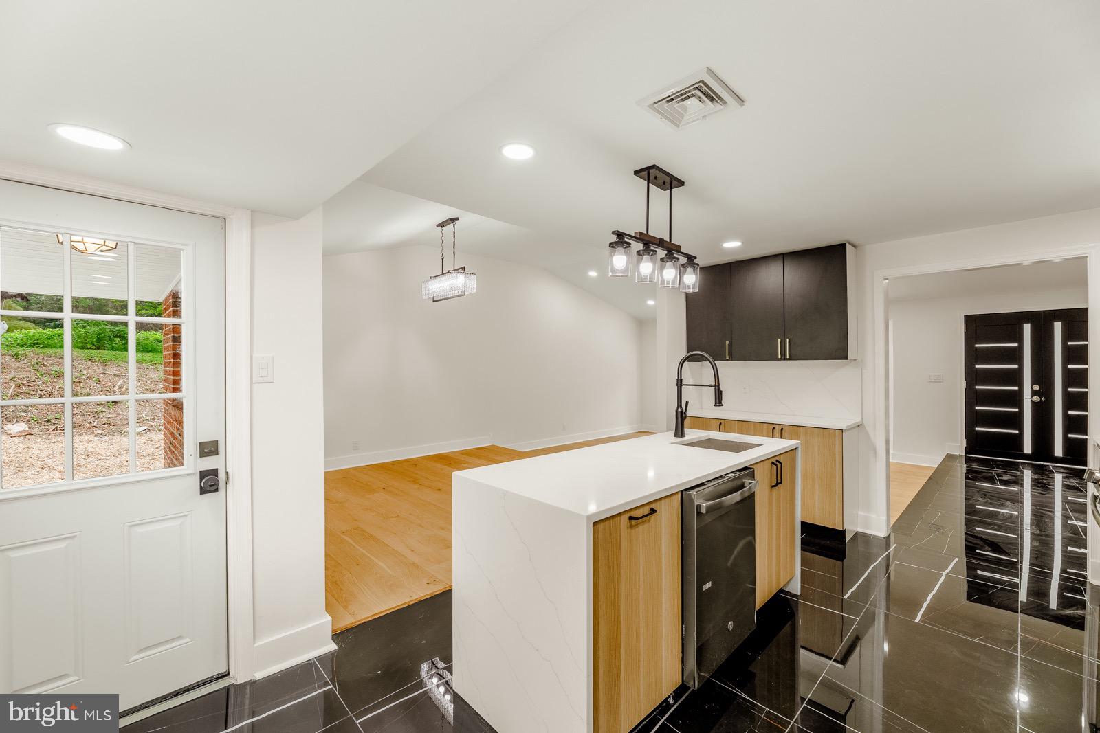 MT AIRY (WEST) - Residential