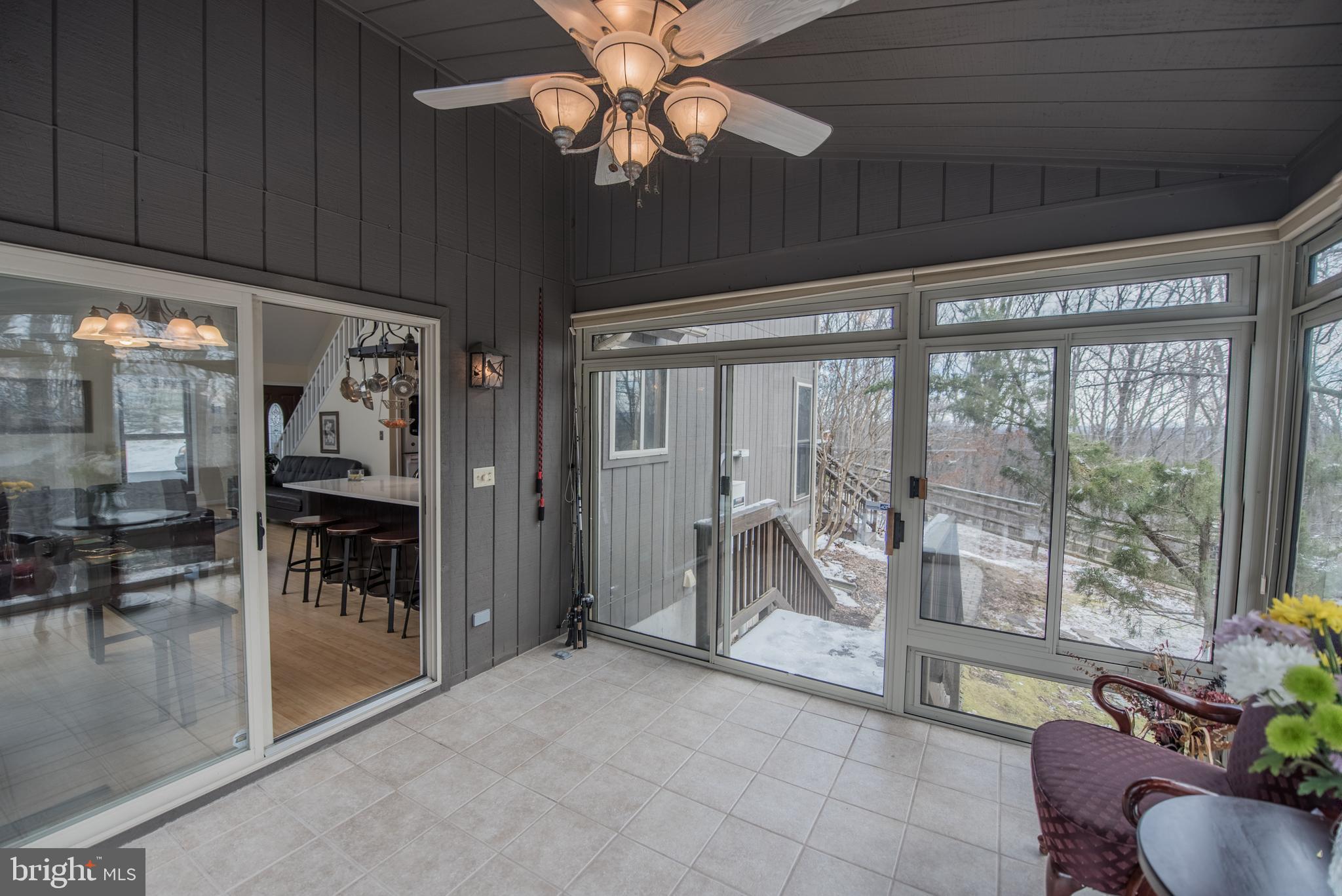 THE WOODS - Residential