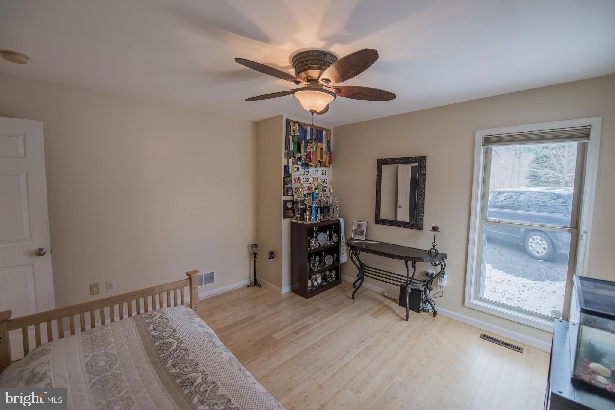 THE WOODS - Residential