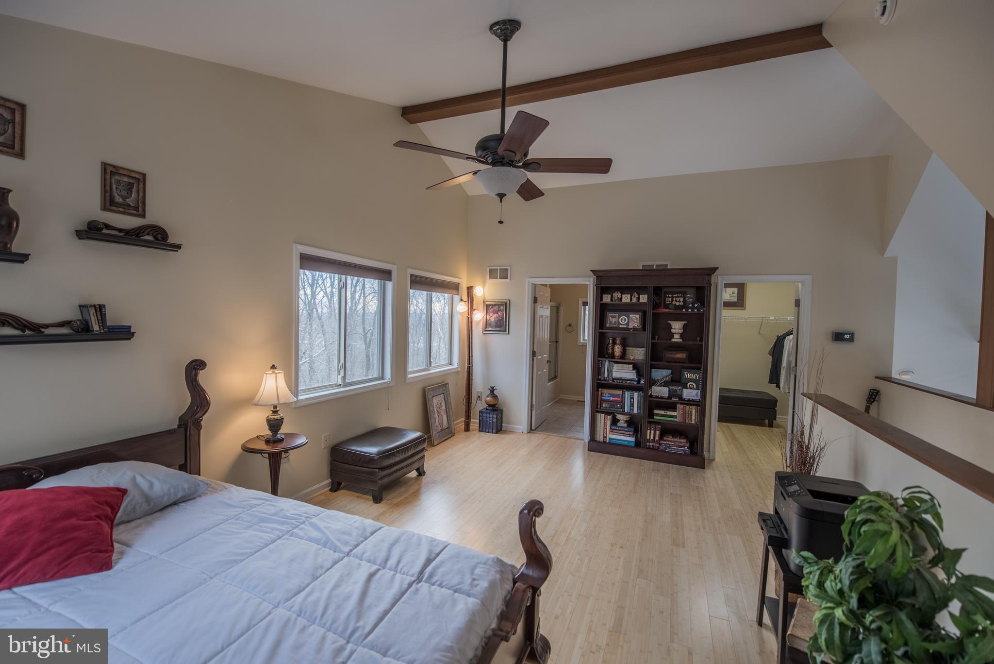 THE WOODS - Residential