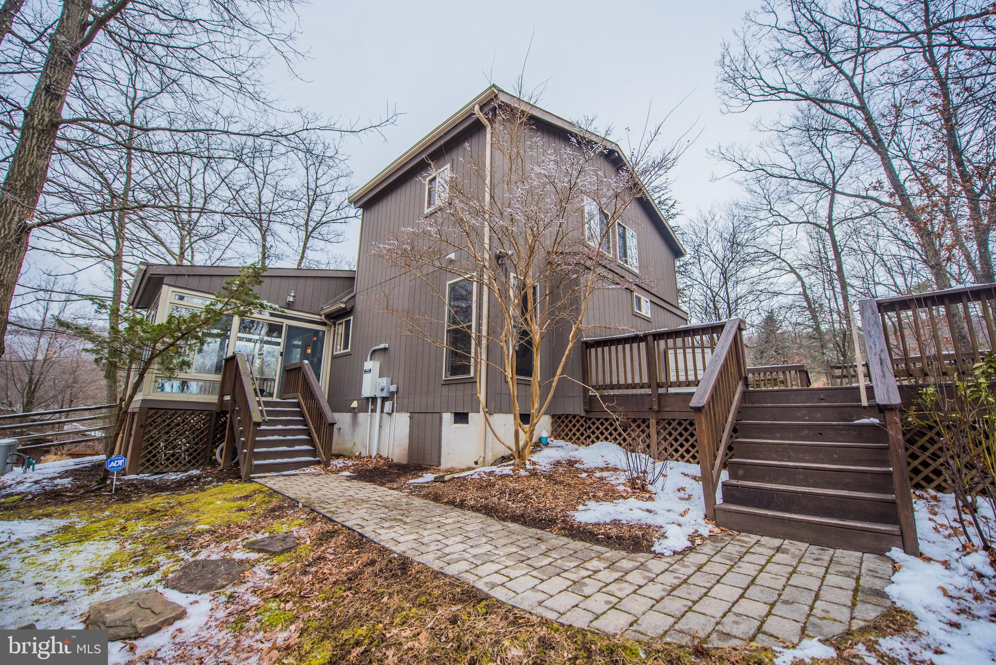 THE WOODS - Residential