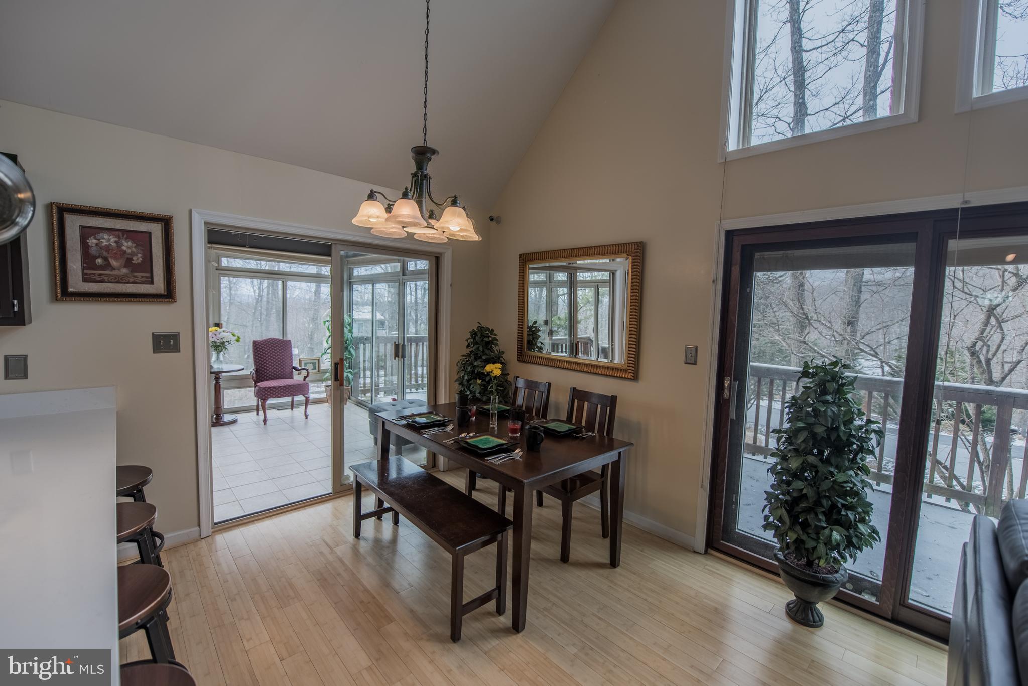 THE WOODS - Residential