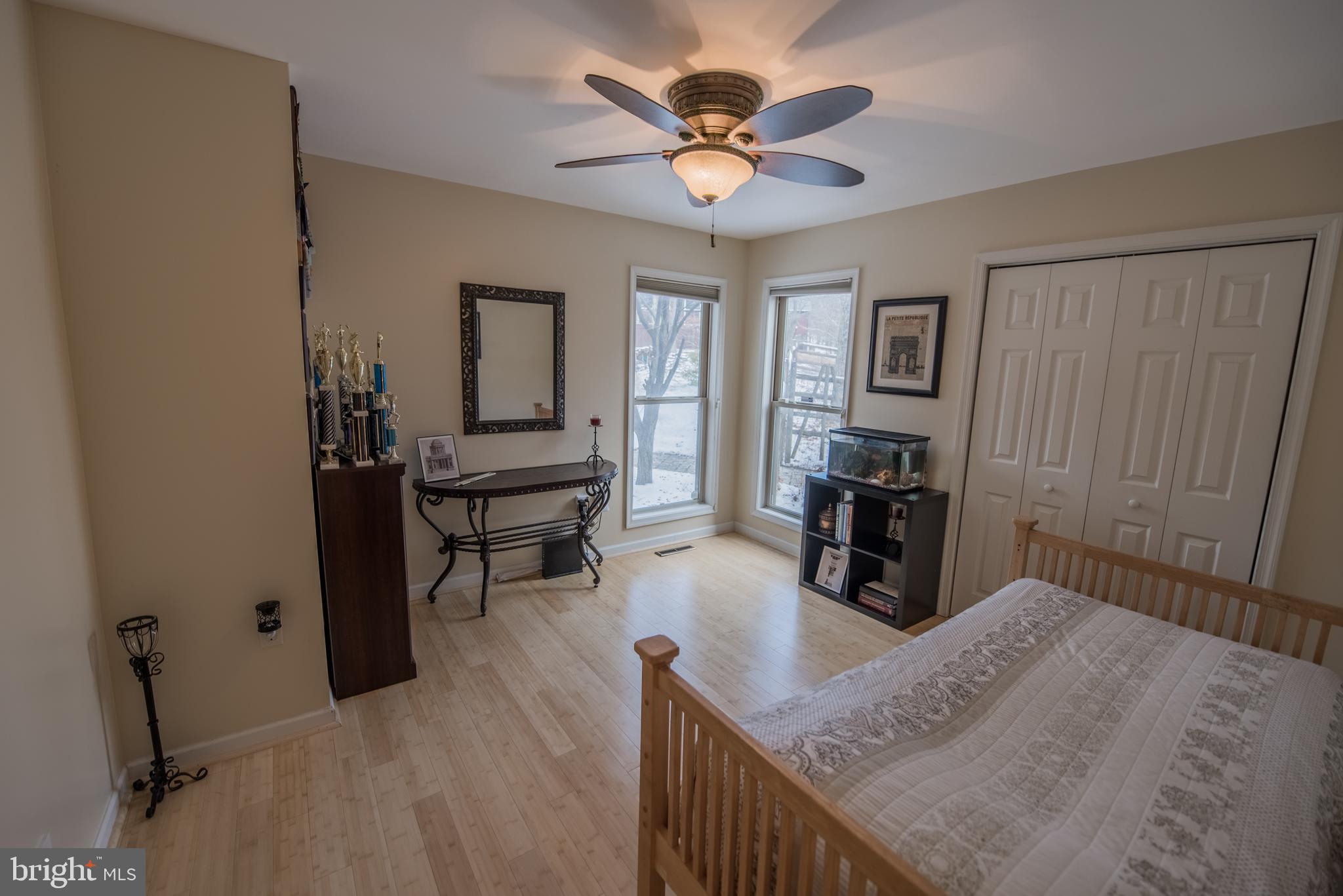 THE WOODS - Residential