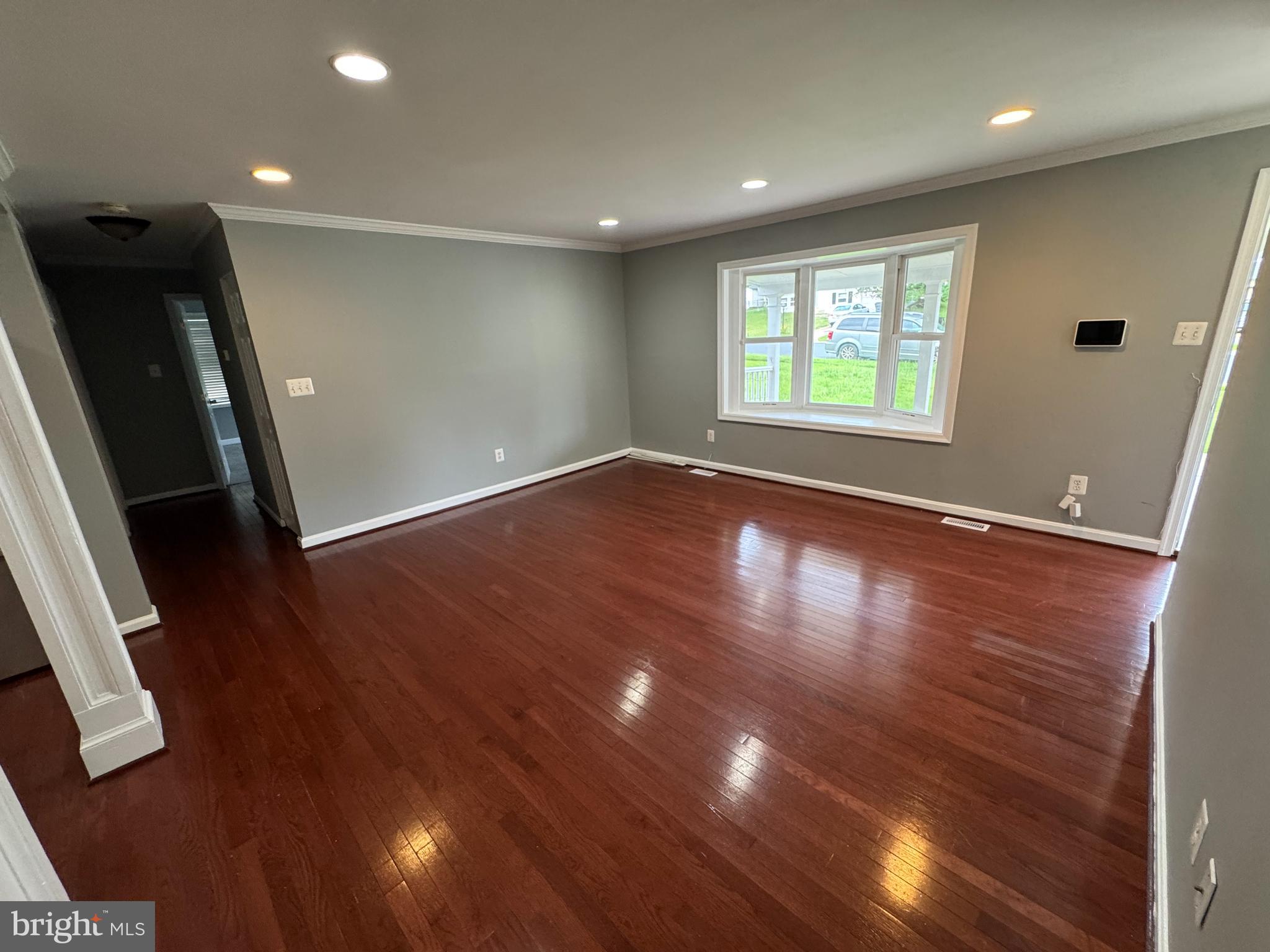 STRAWBERRY HILLS - Residential Lease