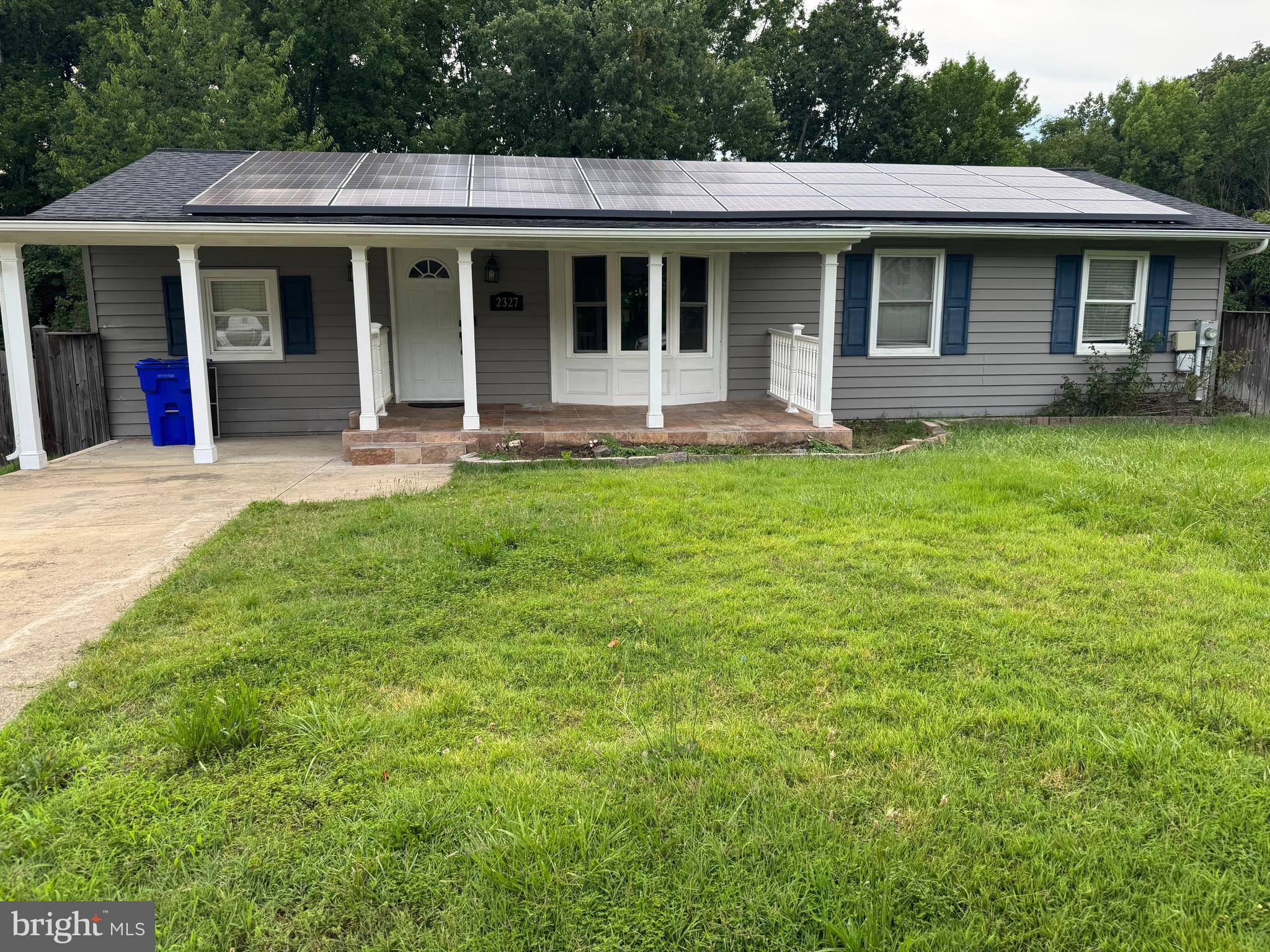 STRAWBERRY HILLS - Residential Lease