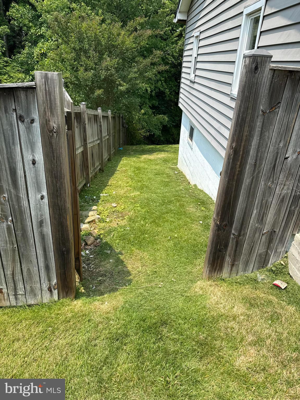 STRAWBERRY HILLS - Residential Lease