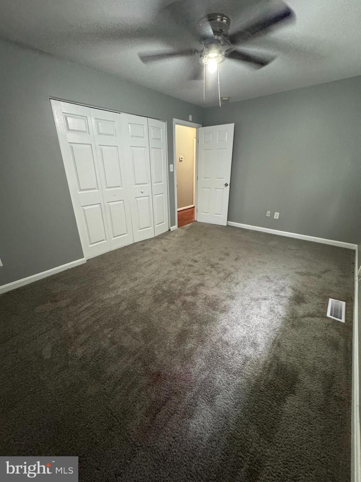 STRAWBERRY HILLS - Residential Lease