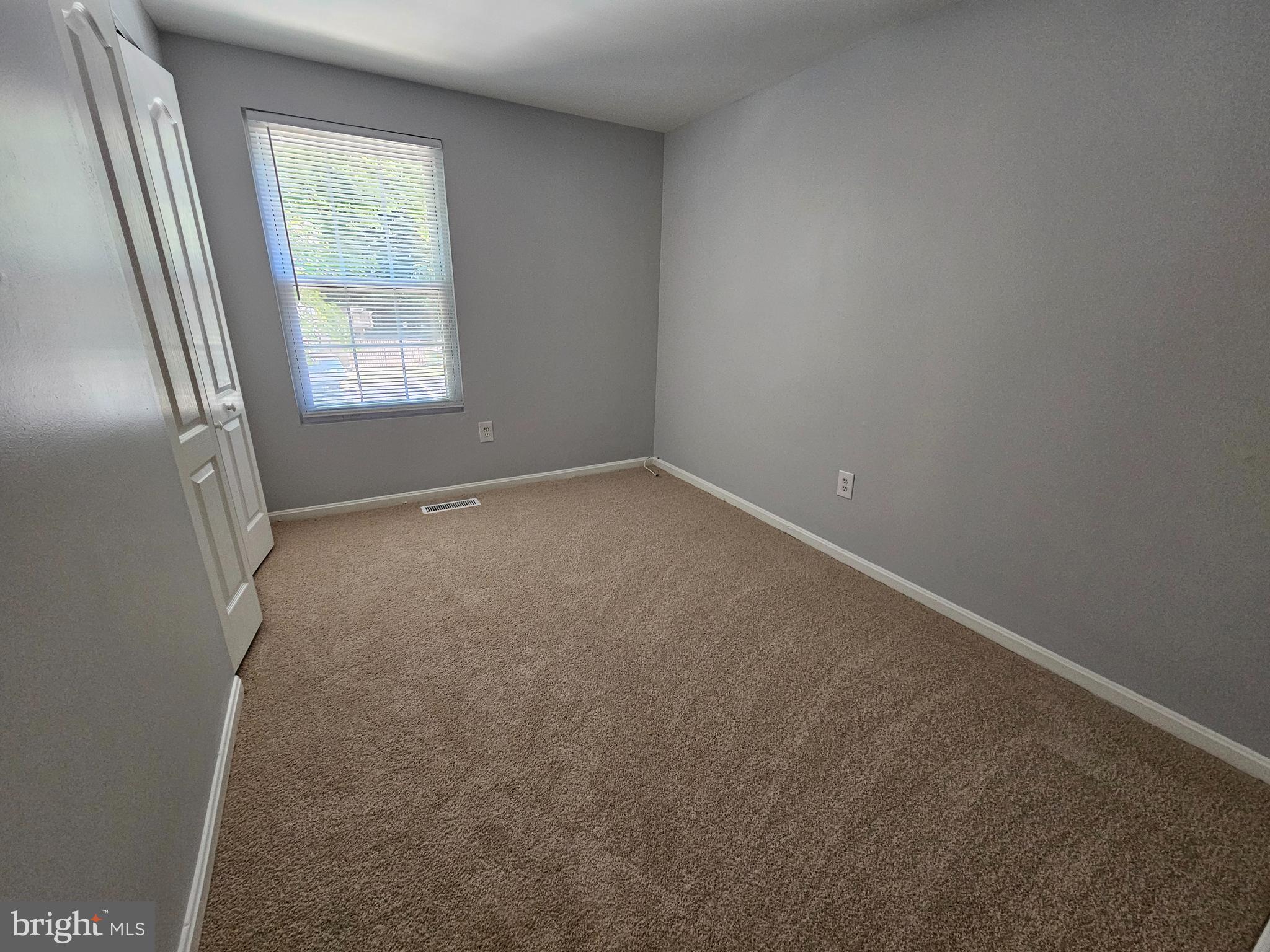 ENFIELD CHASE - Residential