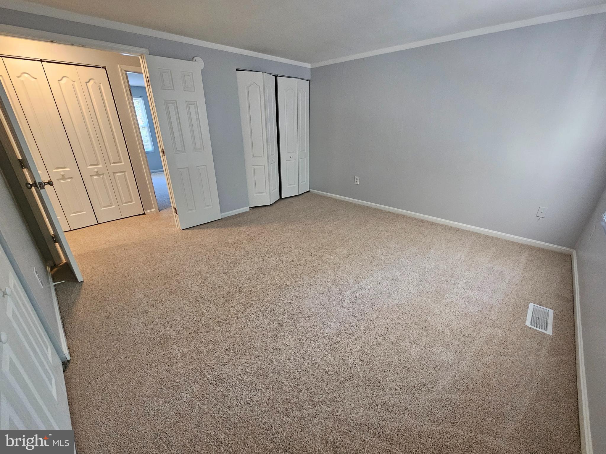 ENFIELD CHASE - Residential