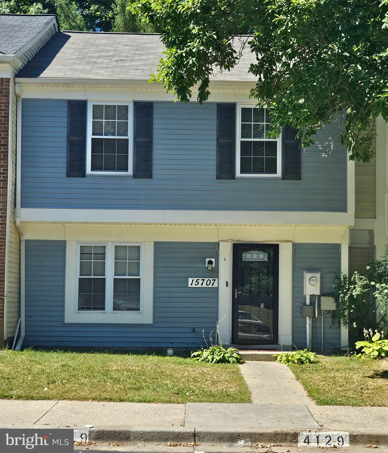 ENFIELD CHASE - Residential