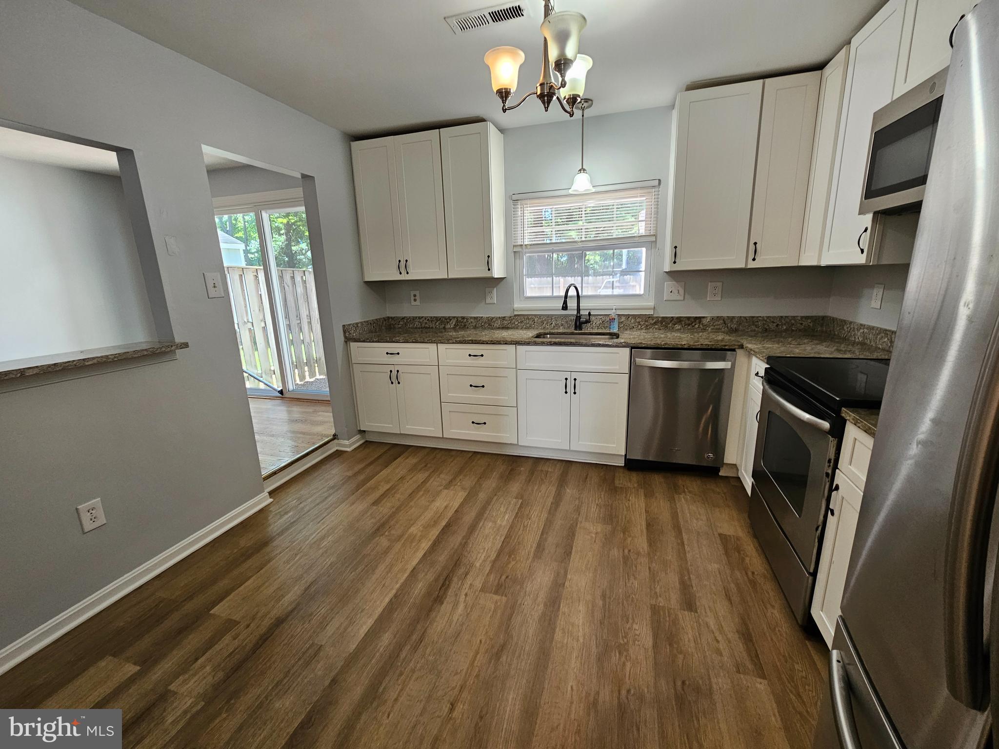 ENFIELD CHASE - Residential