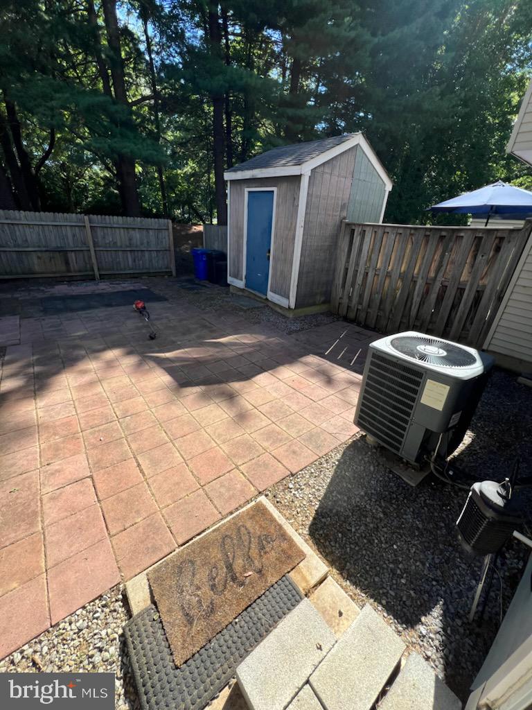 ENFIELD CHASE - Residential