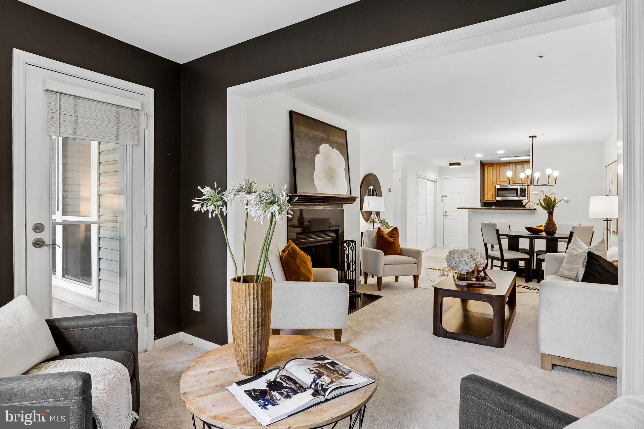 3176 SUMMIT SQUARE DRIVE 4-B5