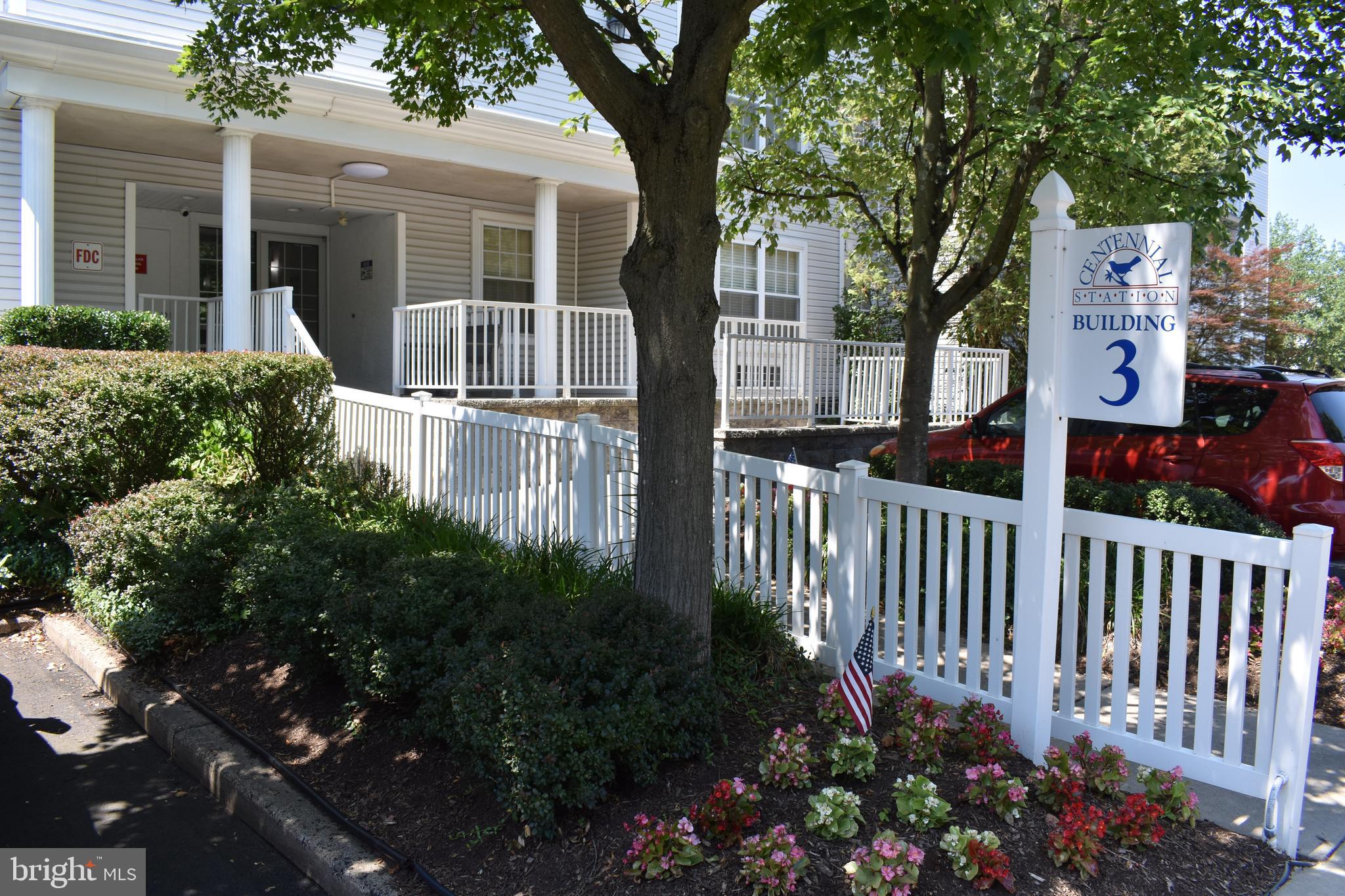 3409 CENTENNIAL STATION