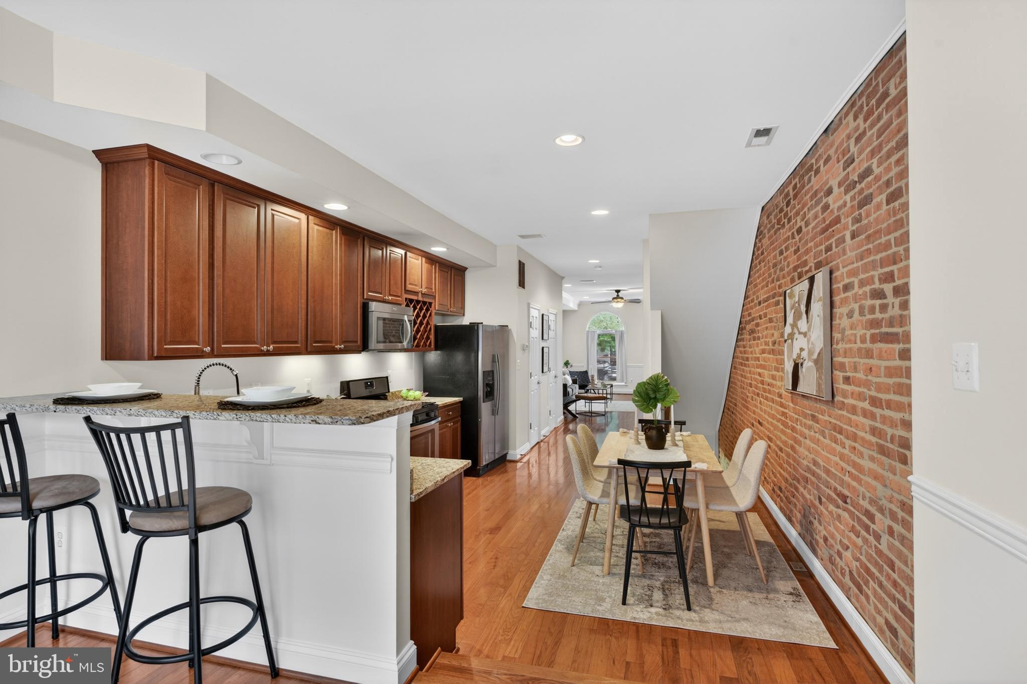CANTON - Residential