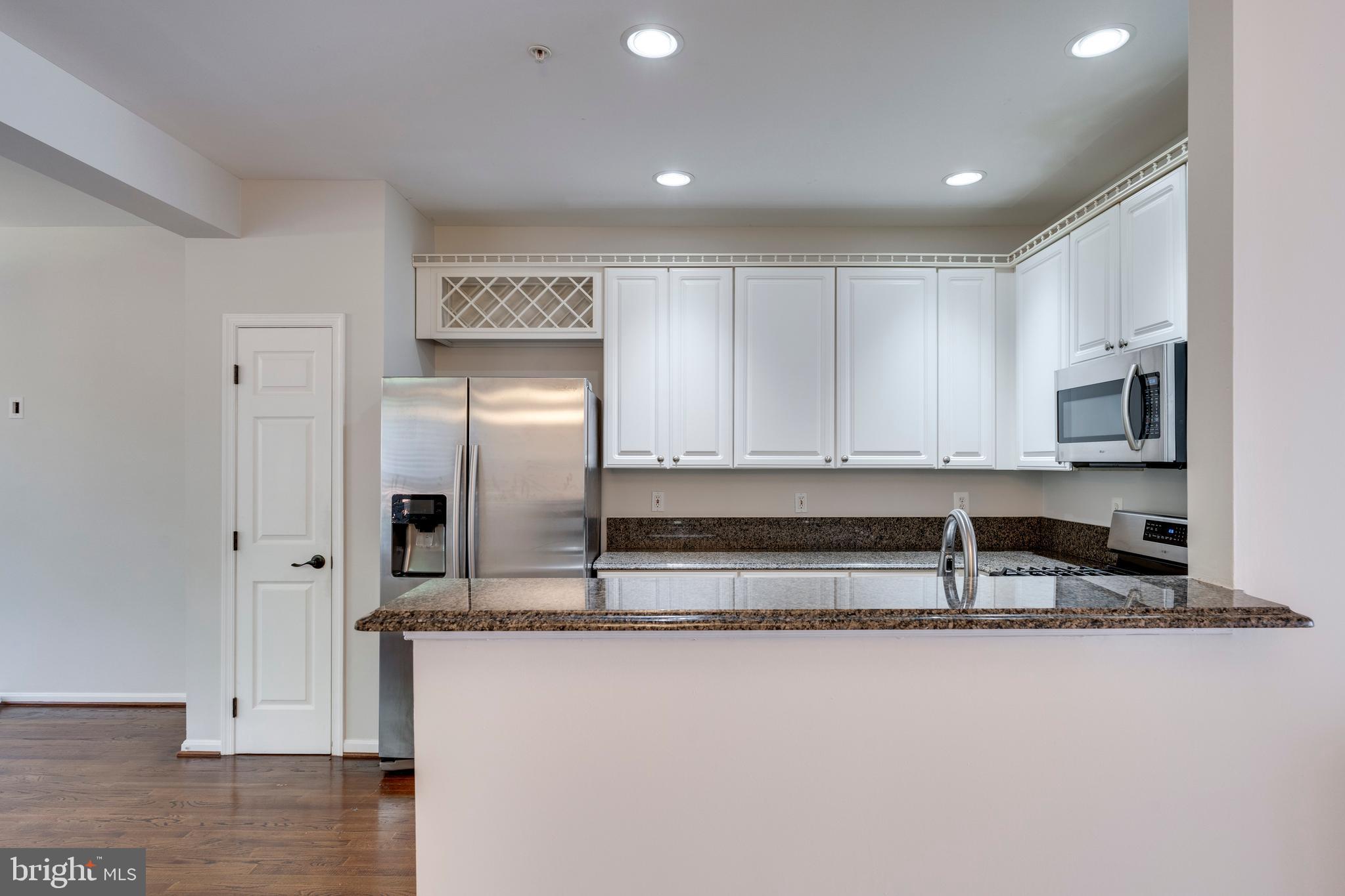 WOODMORE SOUTH - Residential Lease