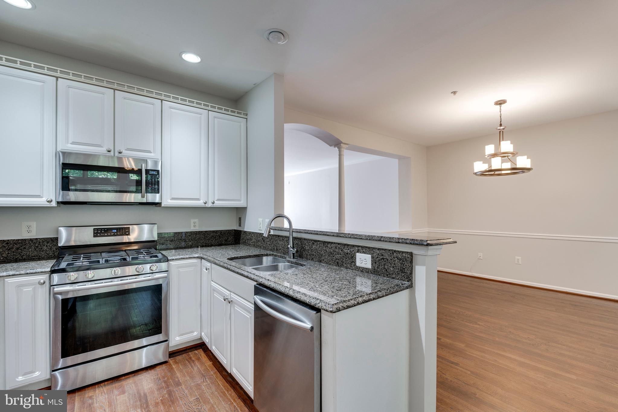 WOODMORE SOUTH - Residential Lease