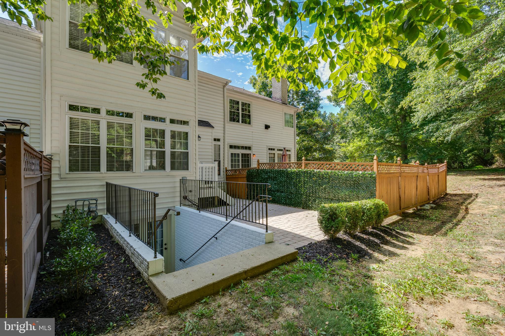 WOODMORE SOUTH - Residential Lease