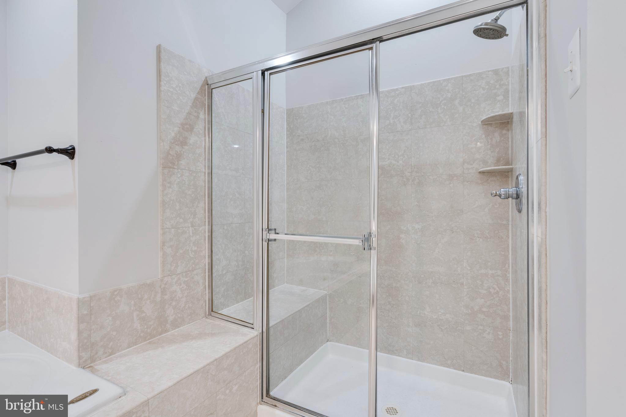 WOODMORE SOUTH - Residential Lease