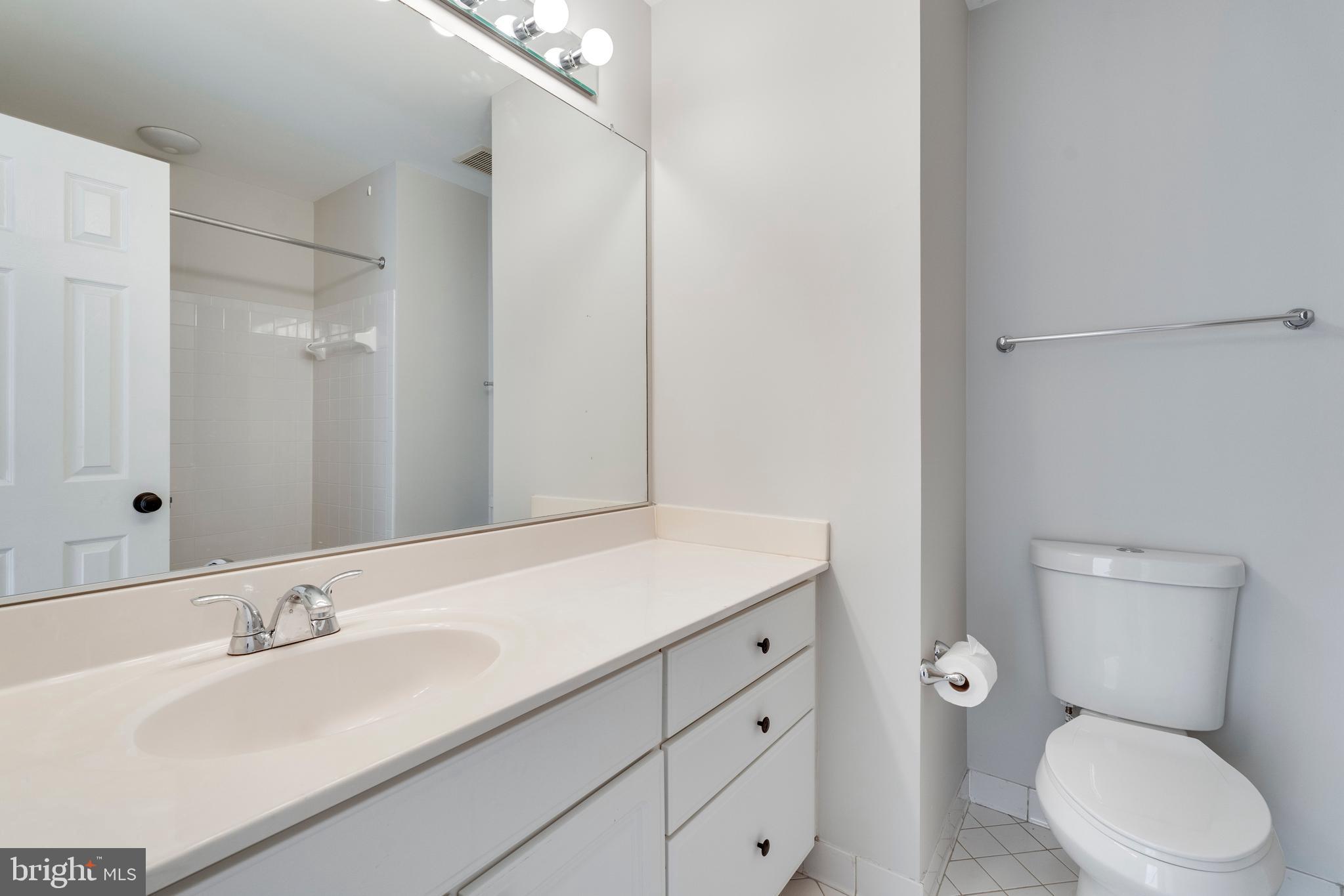 WOODMORE SOUTH - Residential Lease