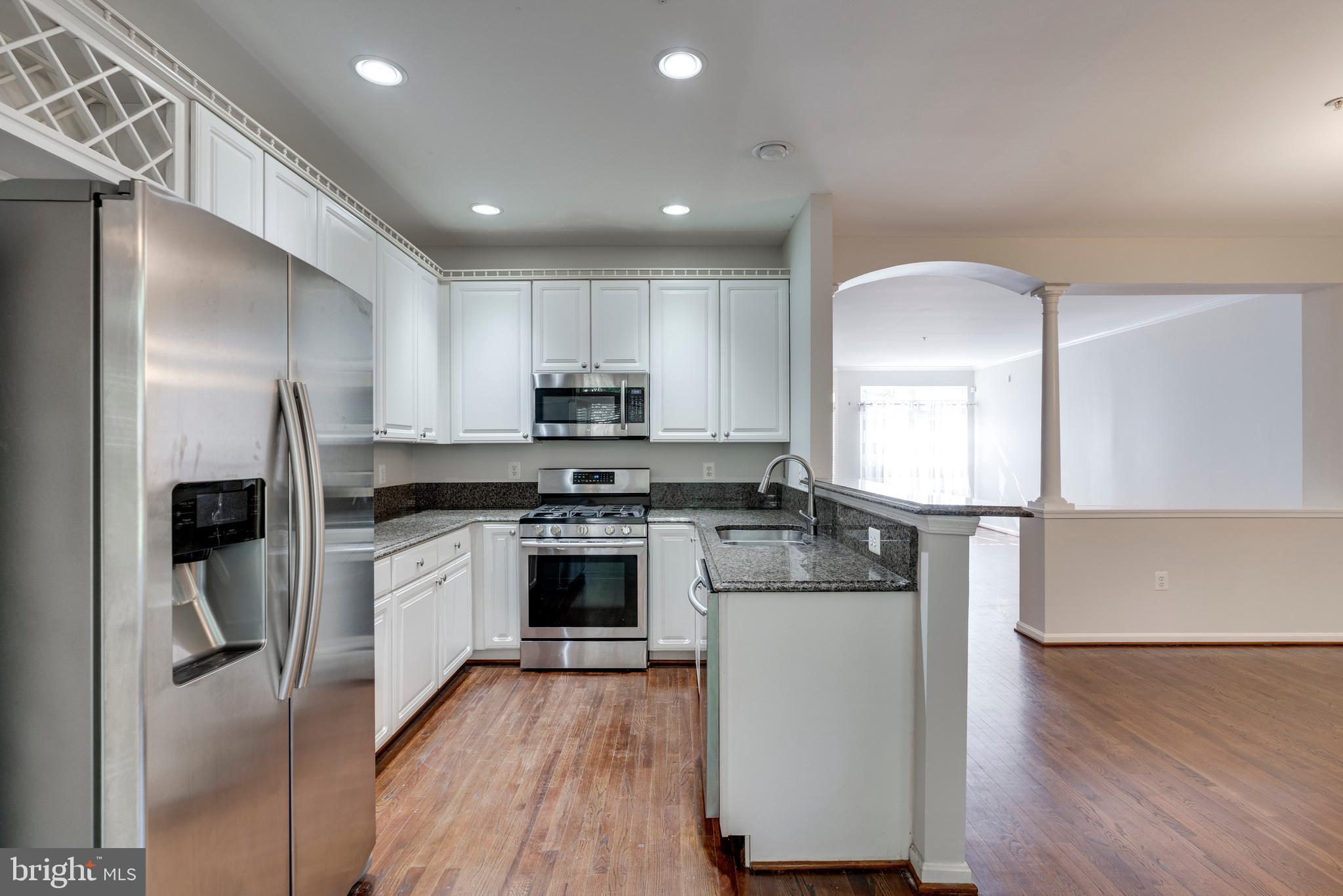 WOODMORE SOUTH - Residential Lease