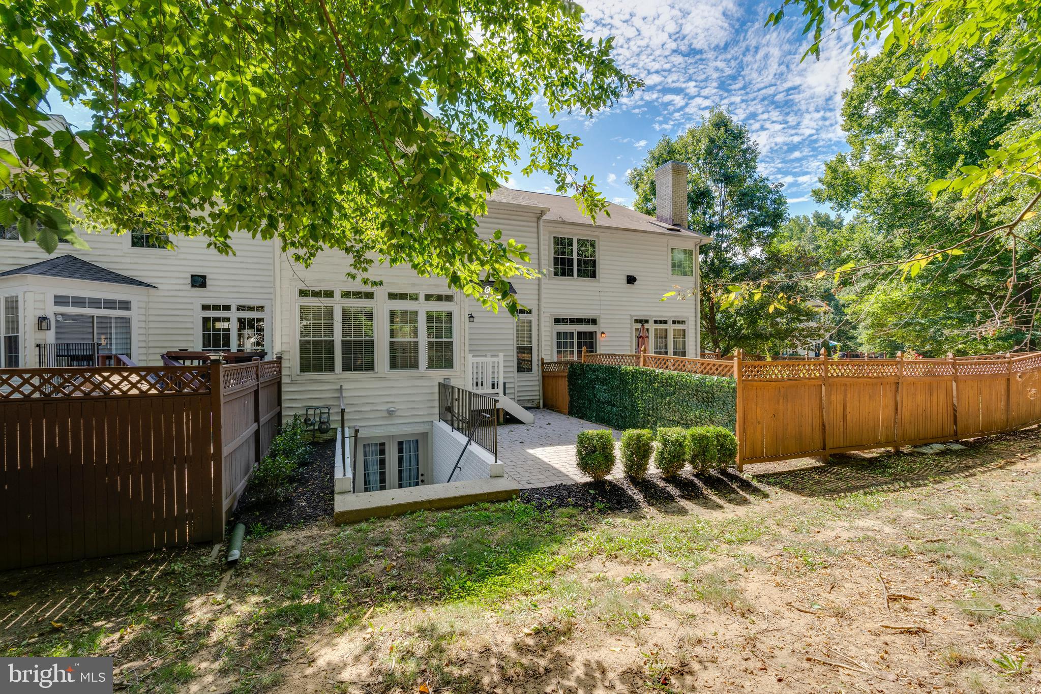 WOODMORE SOUTH - Residential Lease