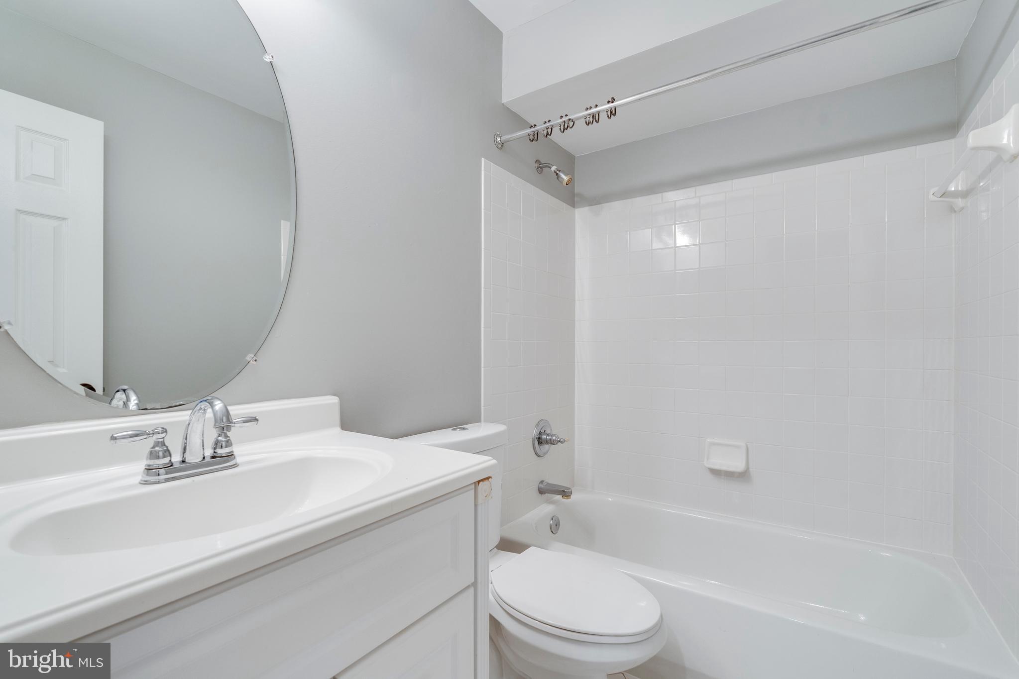 WOODMORE SOUTH - Residential Lease