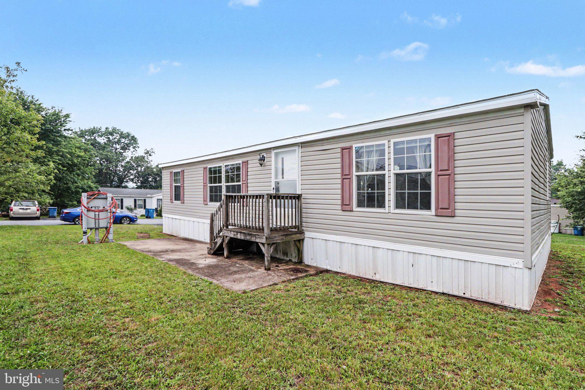 365 PLEASANT VIEW DRIVE LOT 16