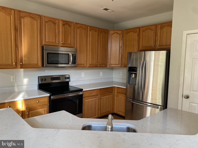 THE ENCLAVE AT FIR - Residential Lease