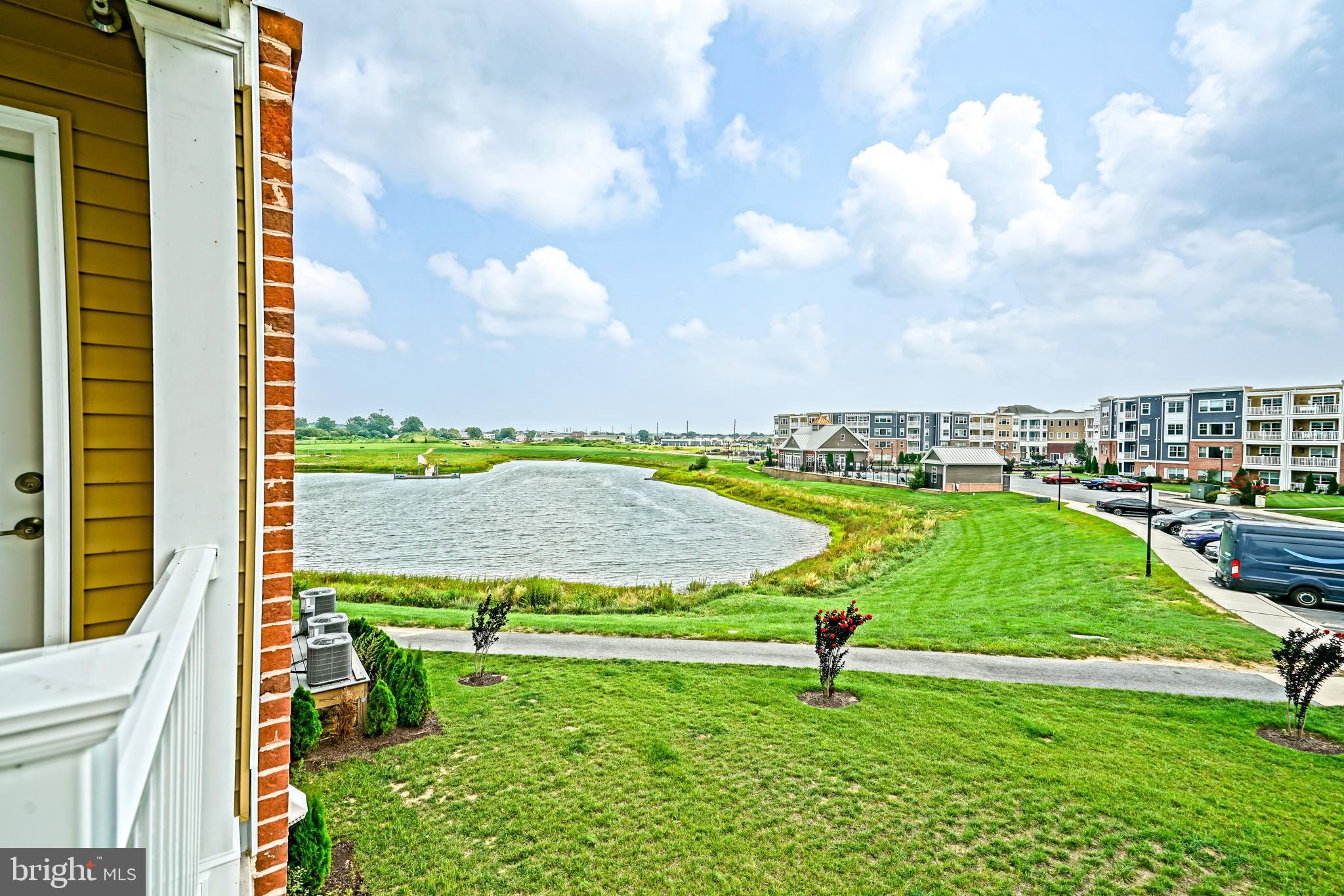 24160 PORT LANE CC207