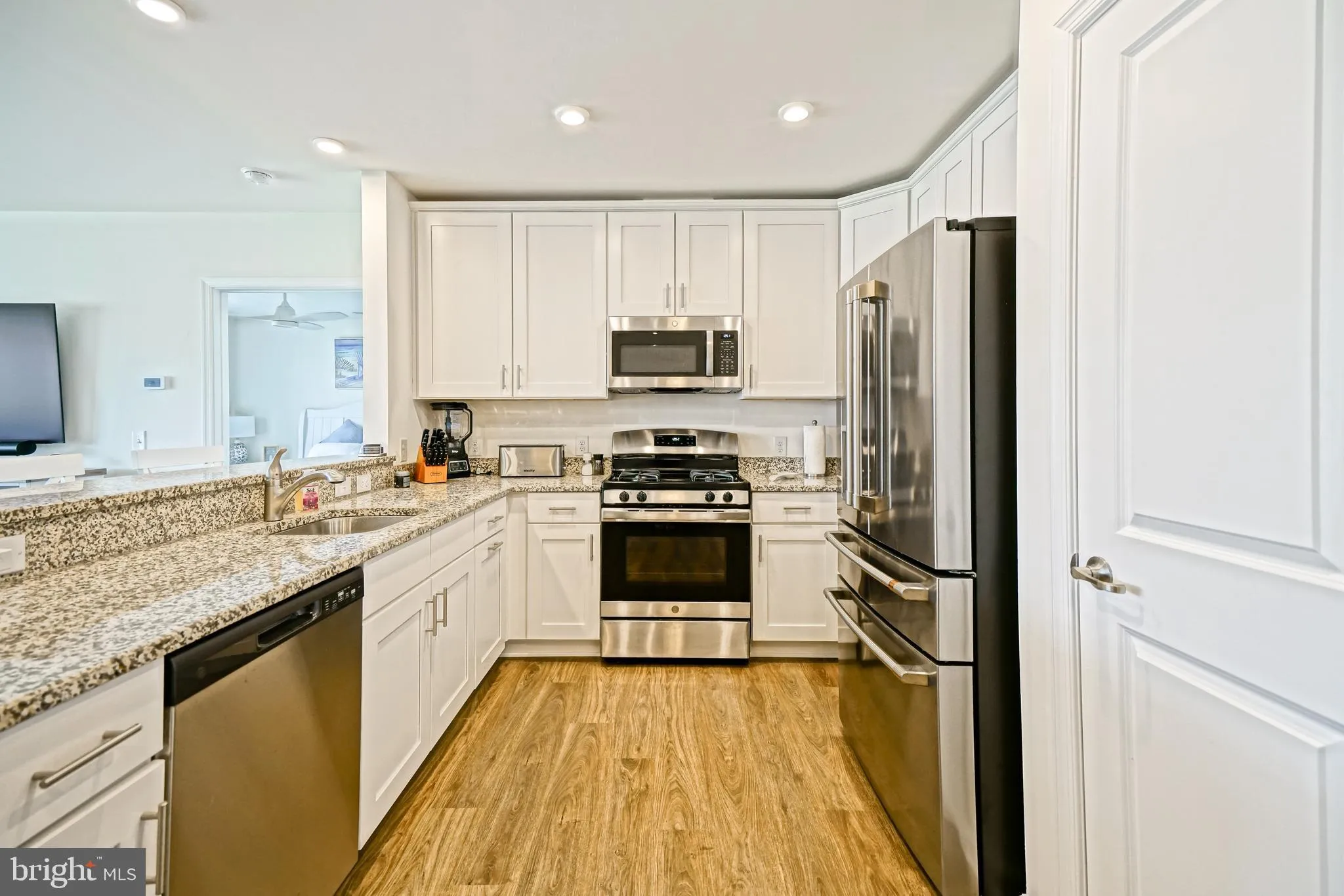 Lewes, Delaware 19958, United States, 2 Bedrooms Bedrooms, ,2 BathroomsBathrooms,Residential,Contingent,192175