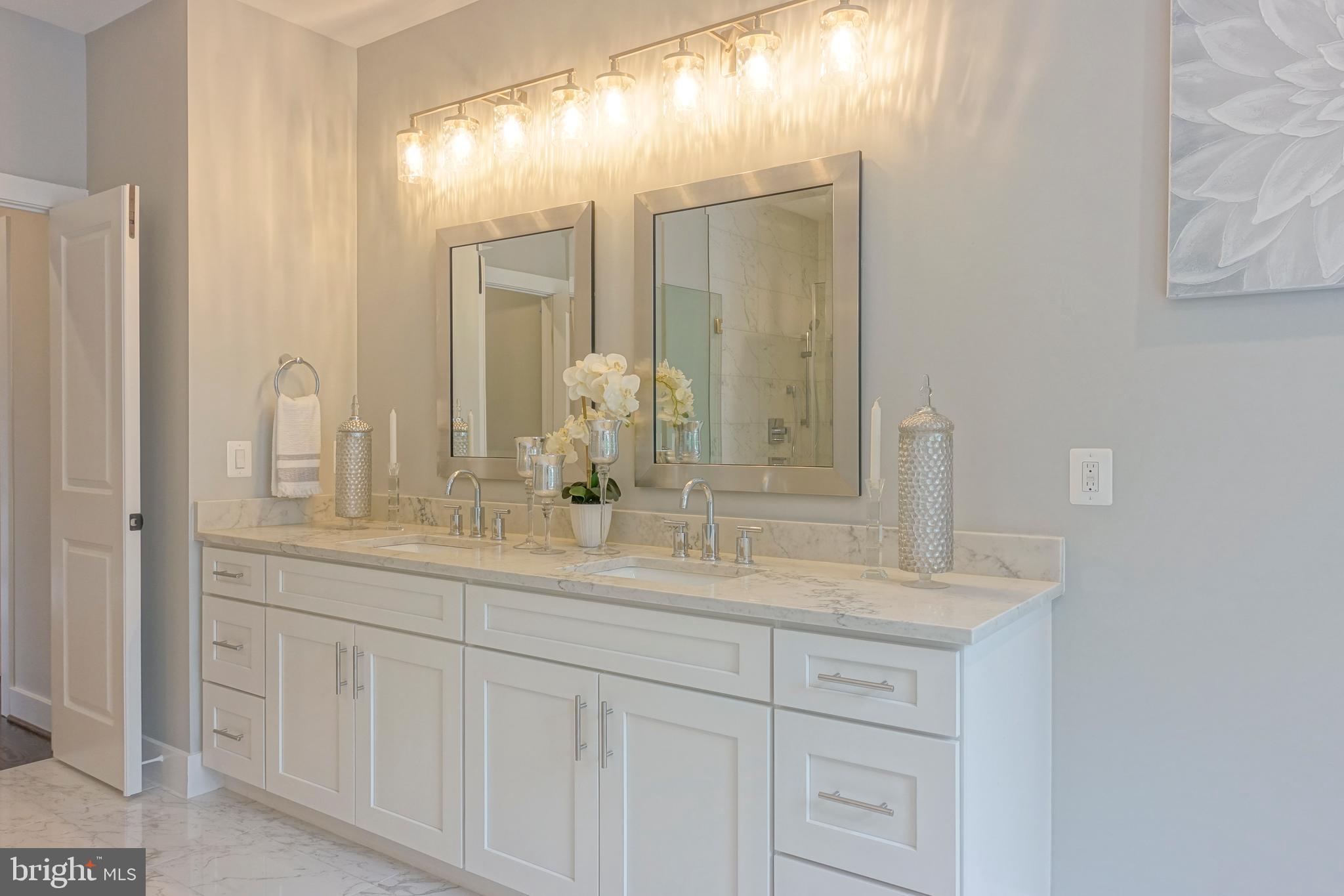 ALTA VISTA TERRACE - Residential