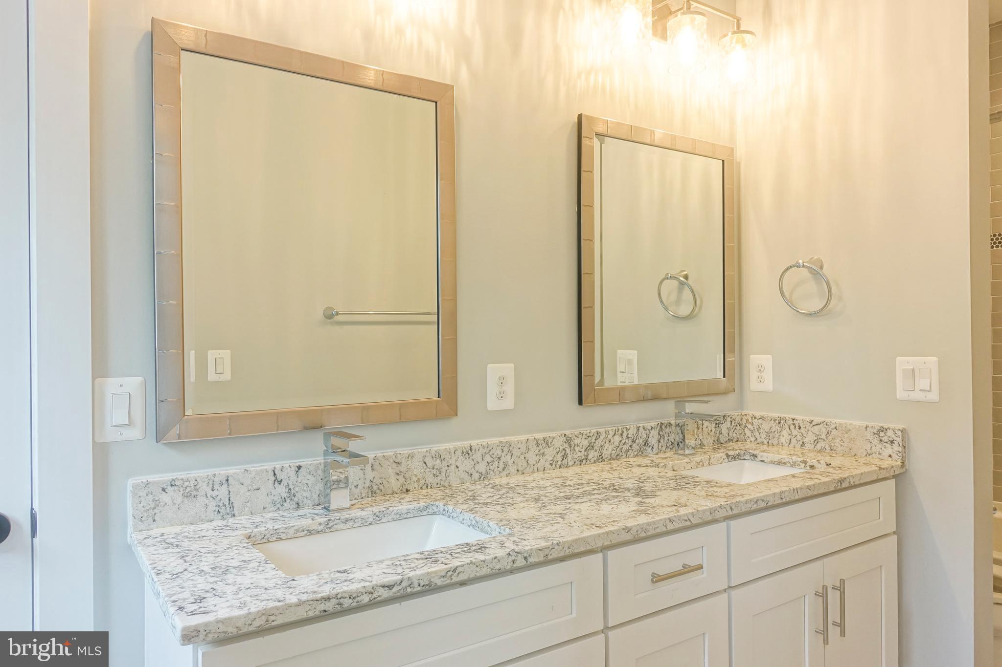 ALTA VISTA TERRACE - Residential