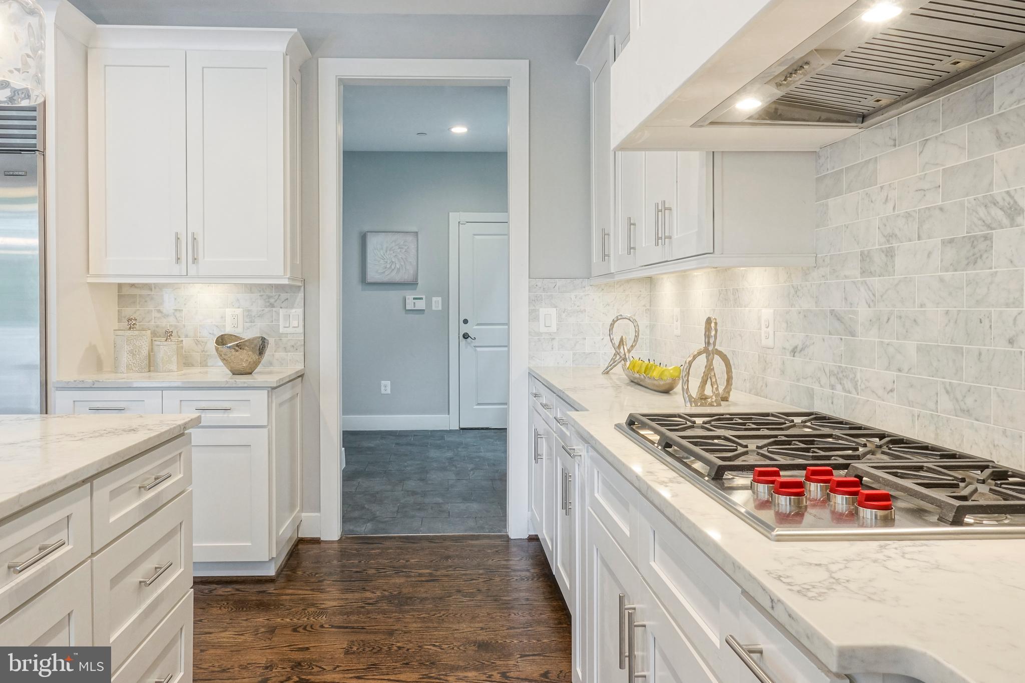 ALTA VISTA TERRACE - Residential