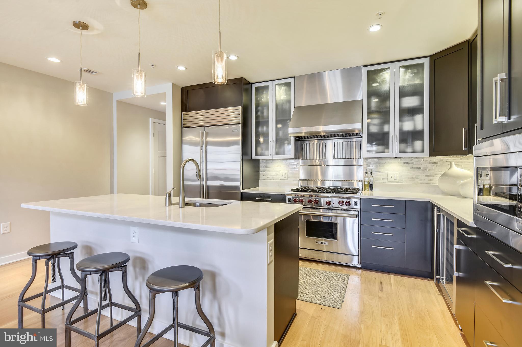 GASLIGHT SQUARE - Residential