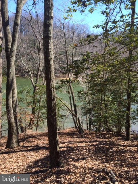 MIRFIELD LN LEXINGTON PARK MD